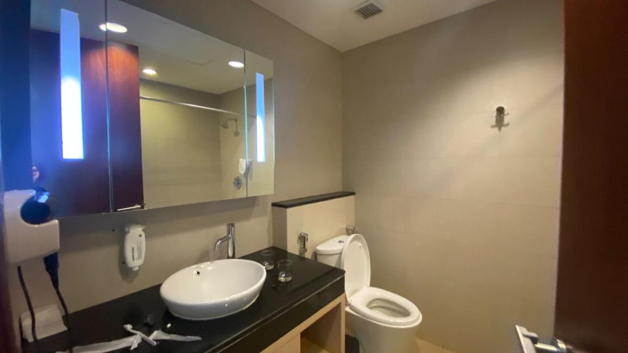 The H Tower Rasuna Suites Kuningan Jakarta By Villaloka Εξωτερικό φωτογραφία