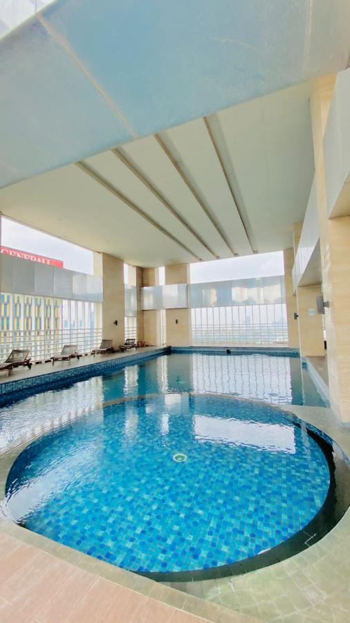 The H Tower Rasuna Suites Kuningan Jakarta By Villaloka Εξωτερικό φωτογραφία