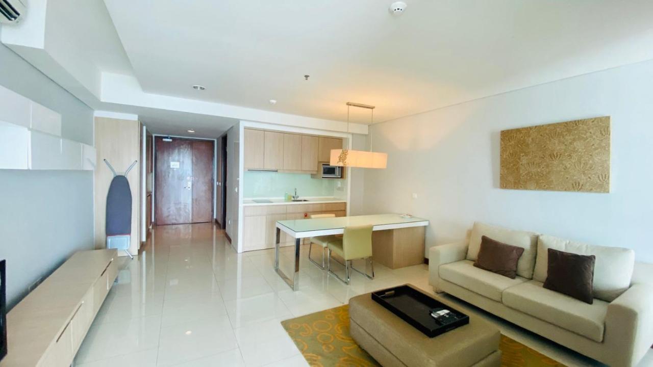 The H Tower Rasuna Suites Kuningan Jakarta By Villaloka Εξωτερικό φωτογραφία