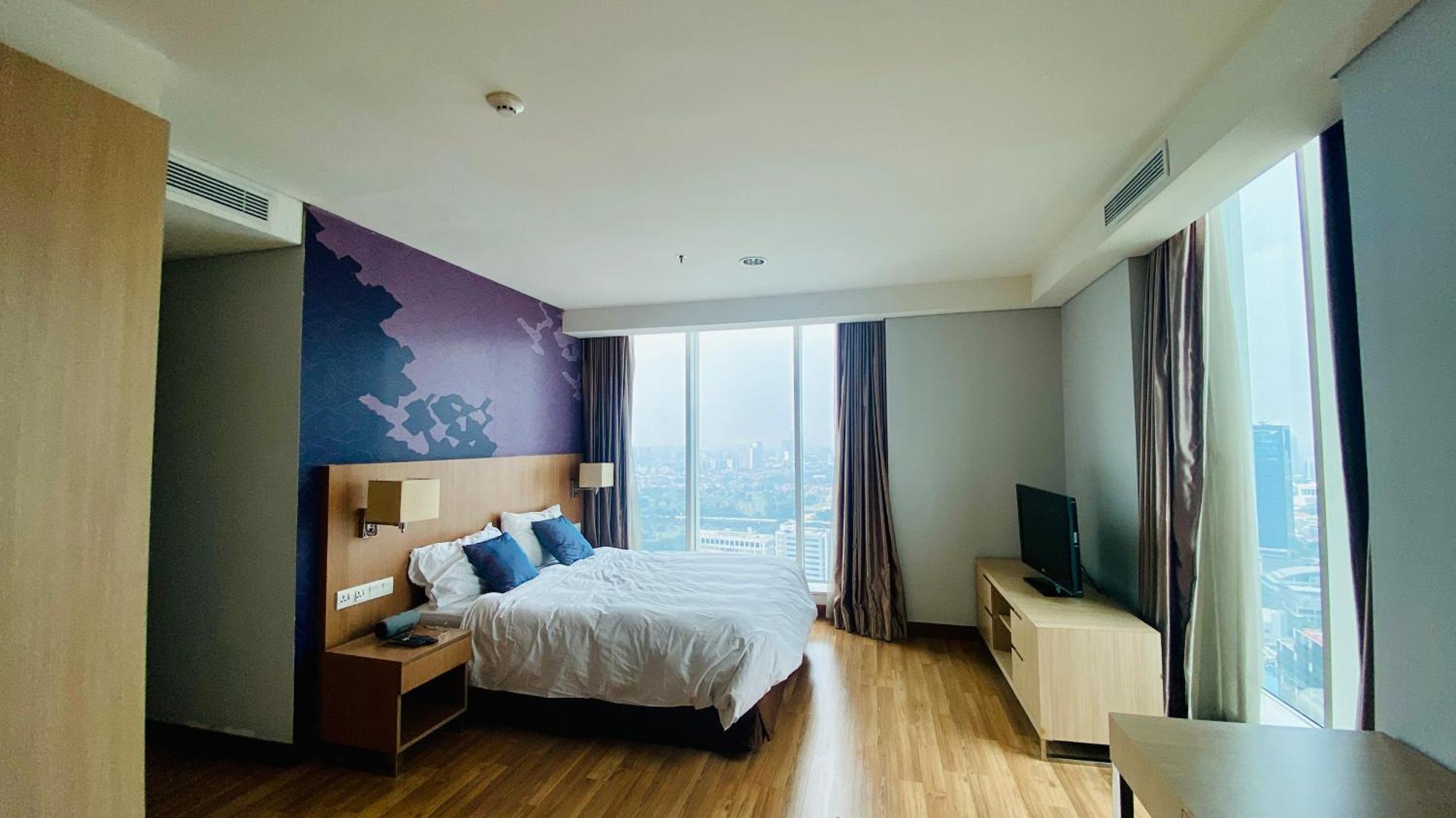 The H Tower Rasuna Suites Kuningan Jakarta By Villaloka Εξωτερικό φωτογραφία
