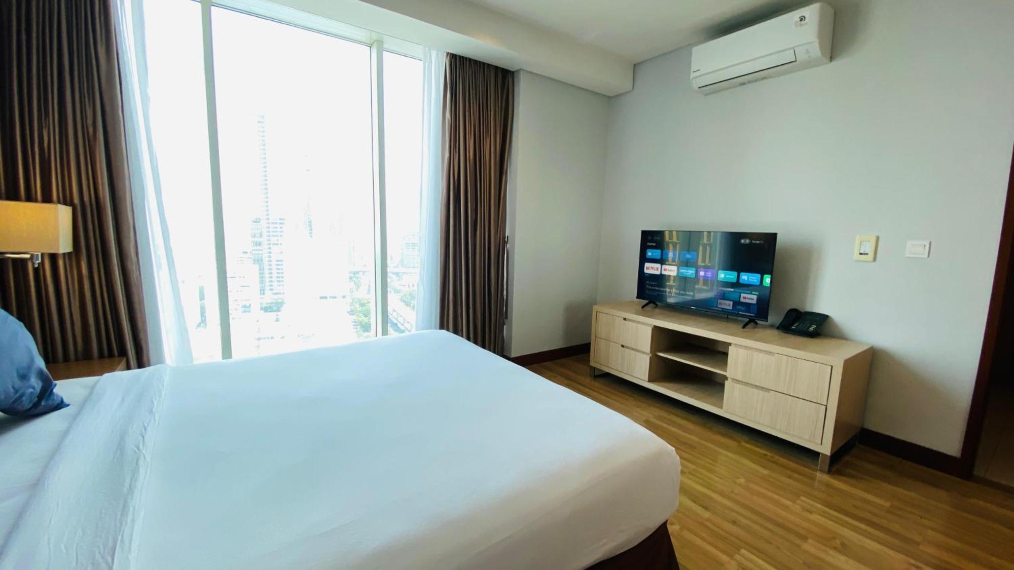 The H Tower Rasuna Suites Kuningan Jakarta By Villaloka Εξωτερικό φωτογραφία