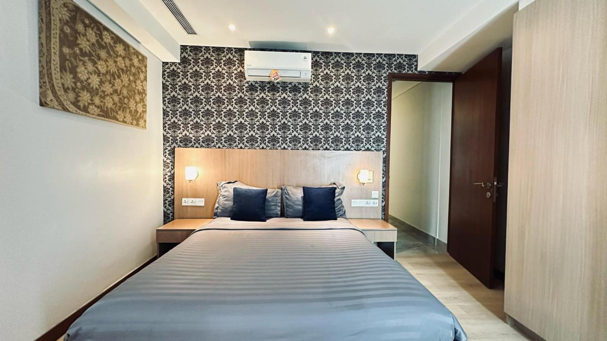 The H Tower Rasuna Suites Kuningan Jakarta By Villaloka Εξωτερικό φωτογραφία