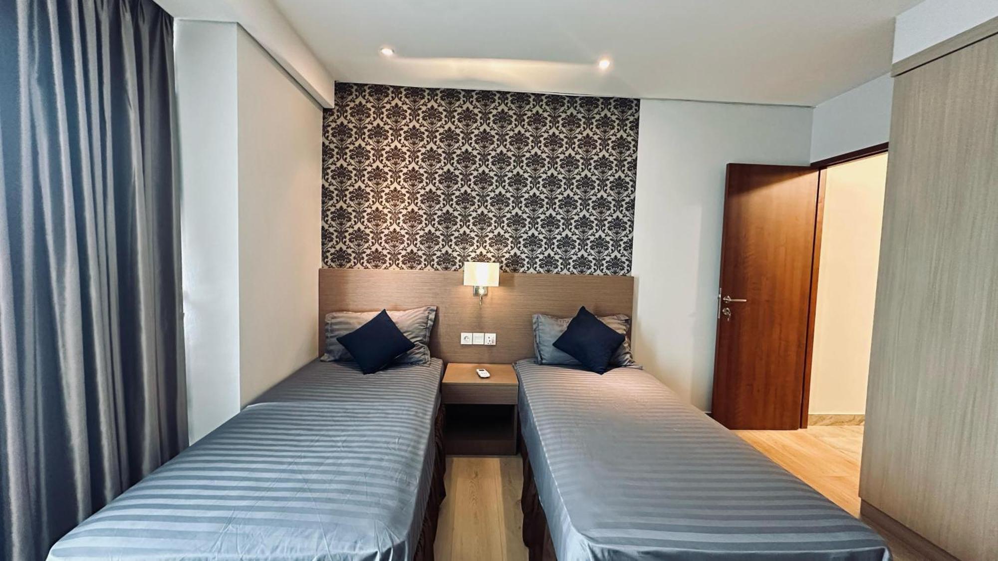The H Tower Rasuna Suites Kuningan Jakarta By Villaloka Εξωτερικό φωτογραφία